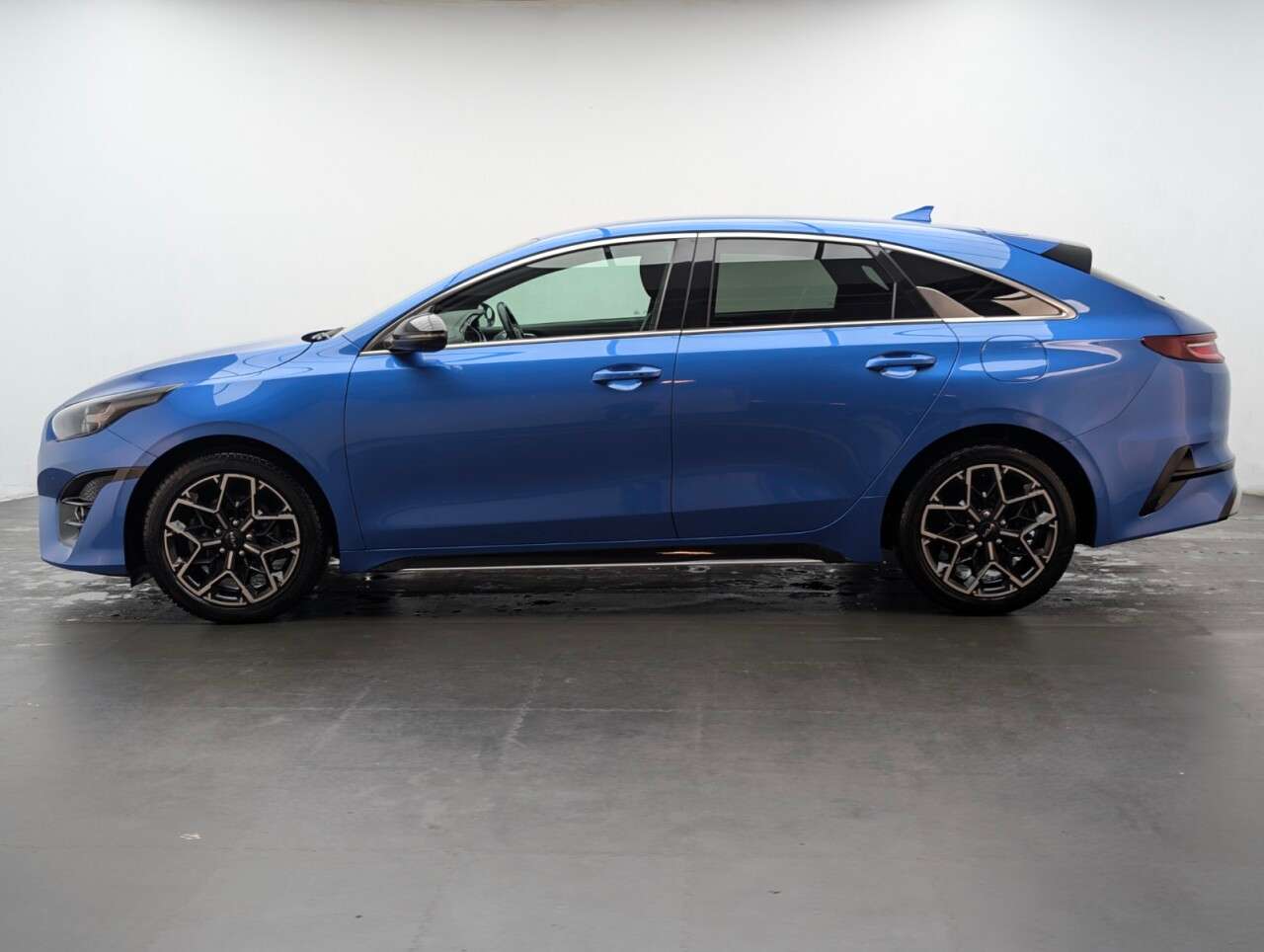 2022 KIA PROCEED 2022 KIA PROCEED