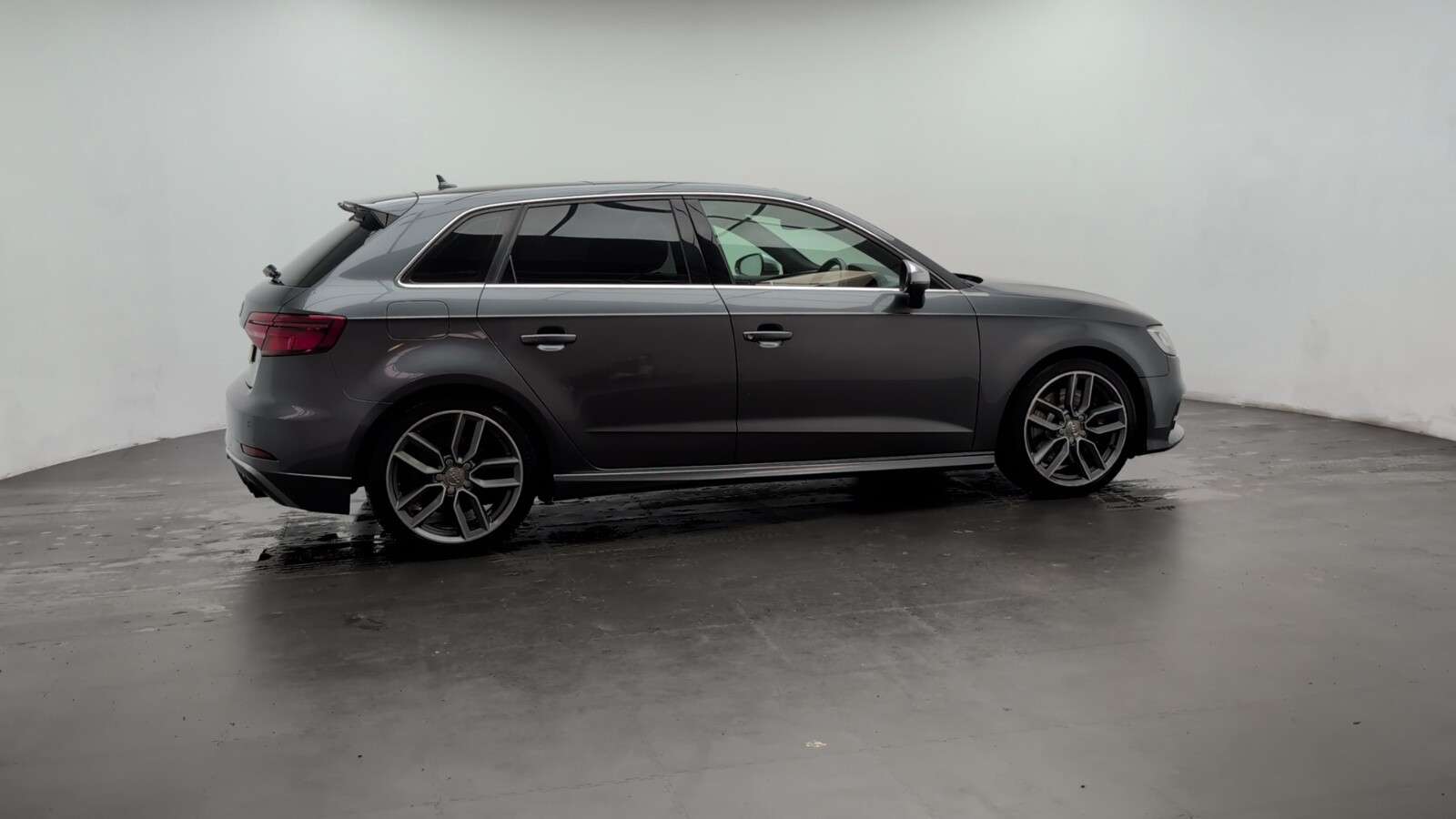 2018 AUDI S3 2018 AUDI S3