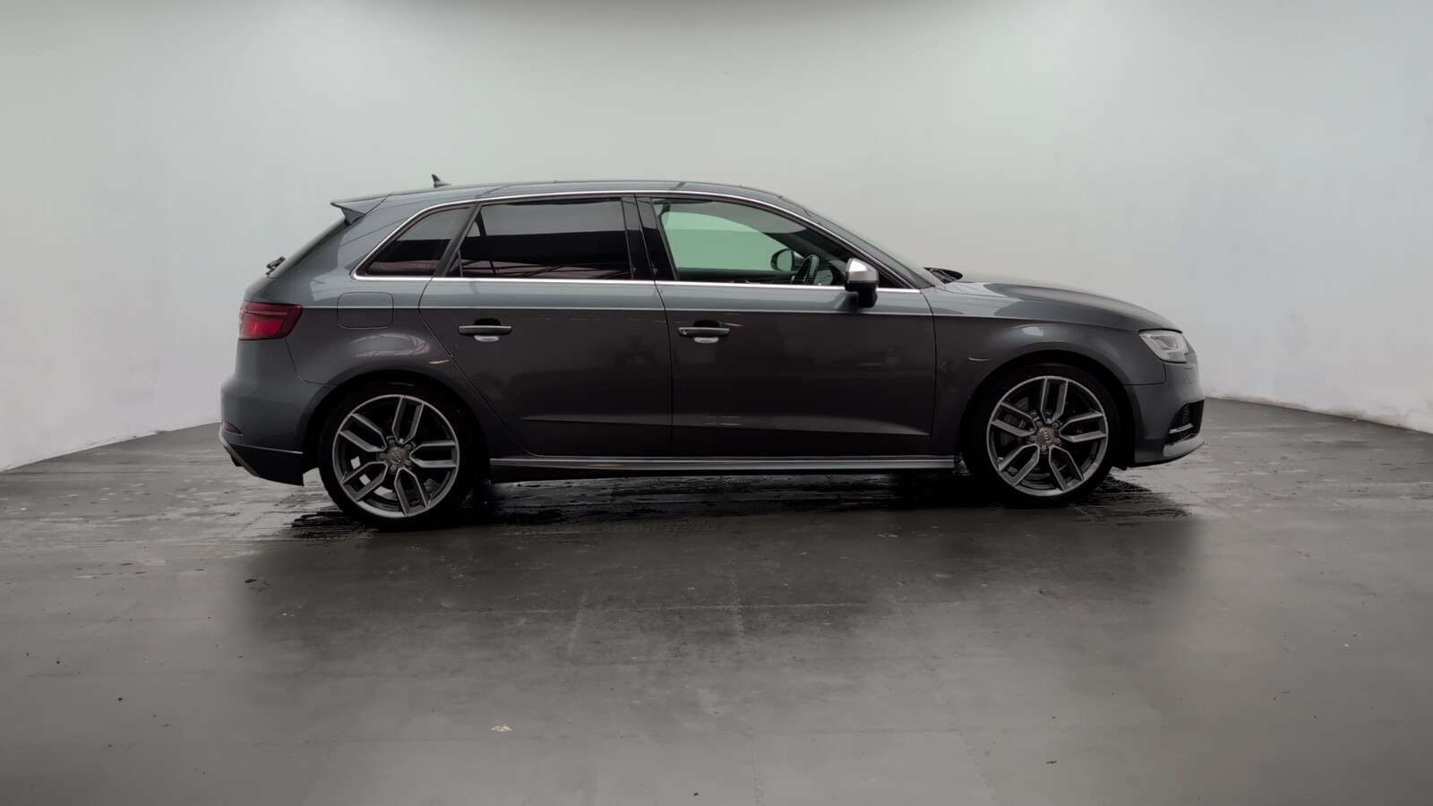 2018 AUDI S3 2018 AUDI S3