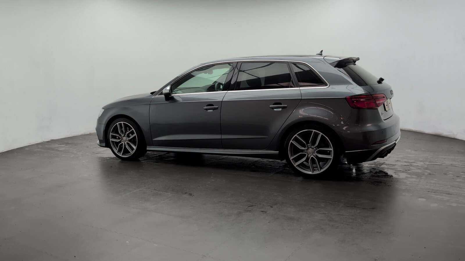 2018 AUDI S3 2018 AUDI S3