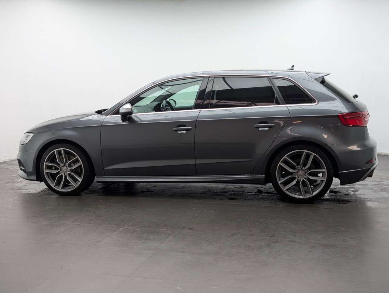 2018 AUDI S3 2018 AUDI S3