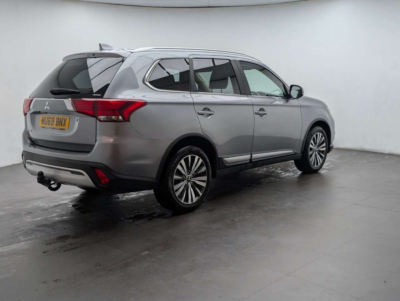 2019 MITSUBISHI OUTLANDER 2019 MITSUBISHI OUTLANDER
