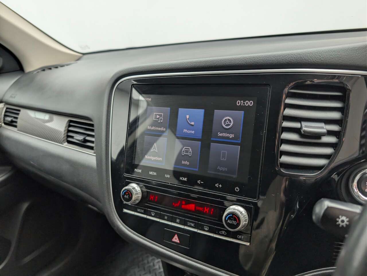 2019 MITSUBISHI OUTLANDER 2019 MITSUBISHI OUTLANDER