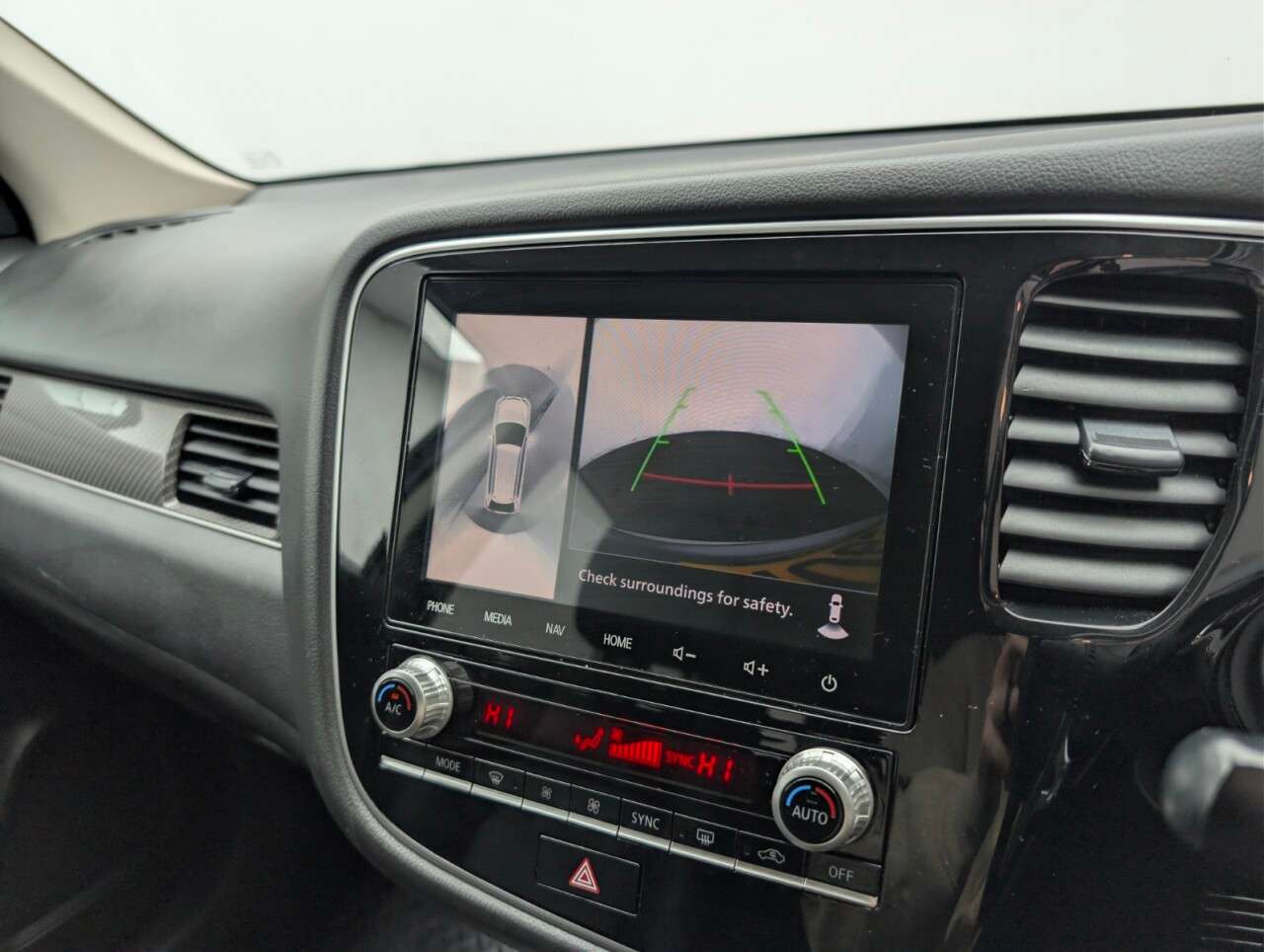 2019 MITSUBISHI OUTLANDER 2019 MITSUBISHI OUTLANDER