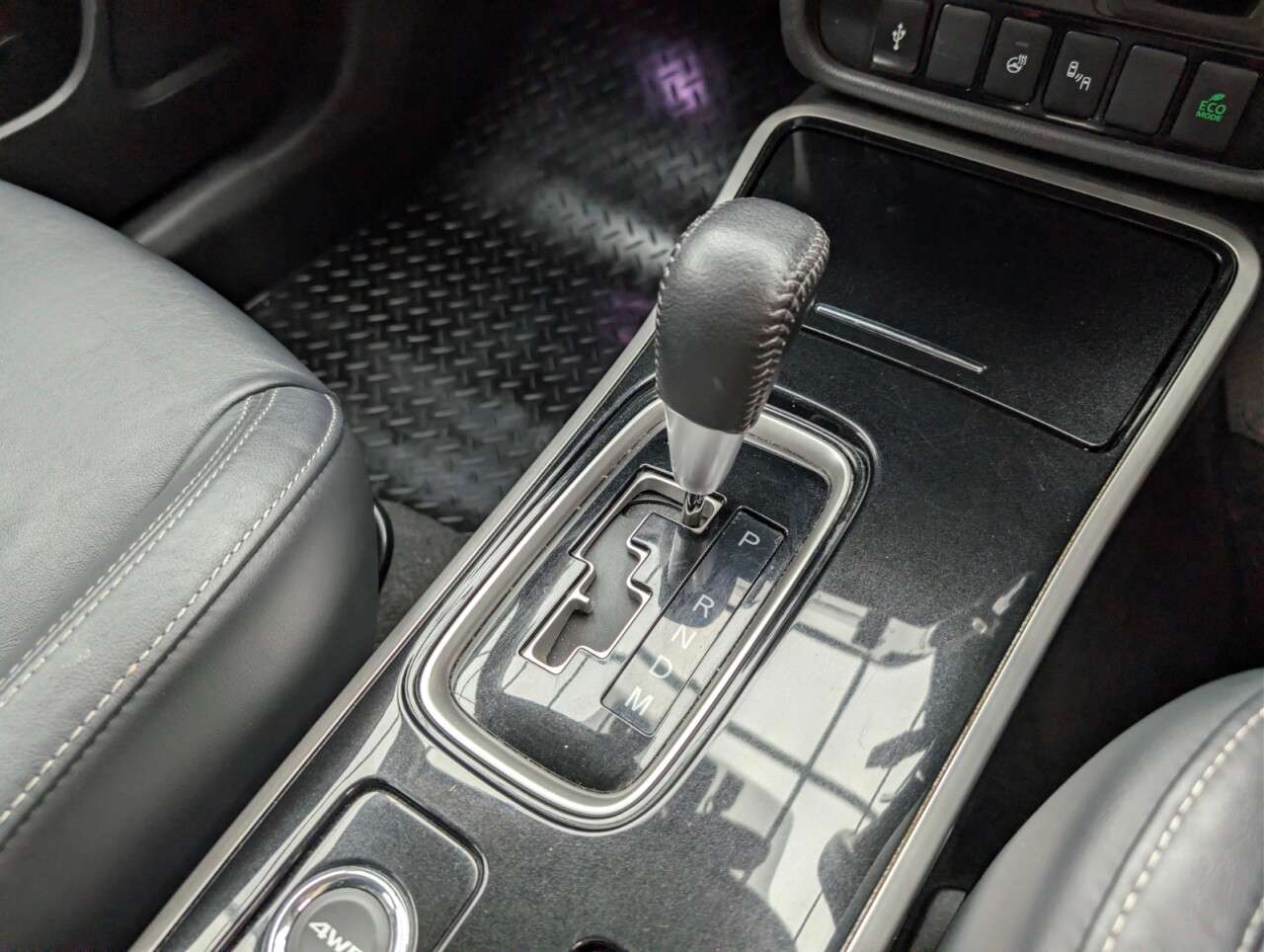 2019 MITSUBISHI OUTLANDER 2019 MITSUBISHI OUTLANDER