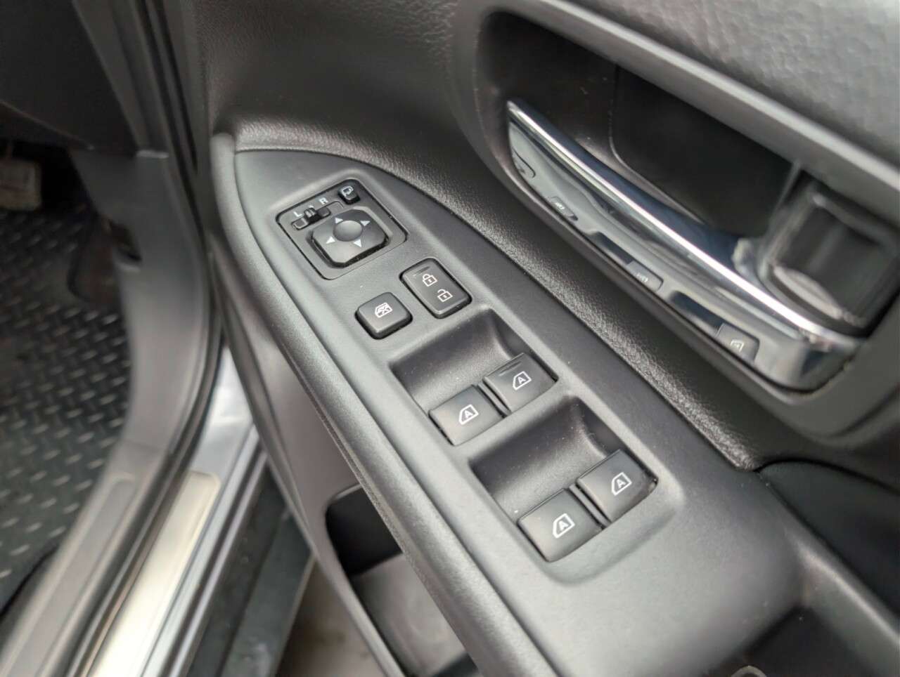 2019 MITSUBISHI OUTLANDER 2019 MITSUBISHI OUTLANDER