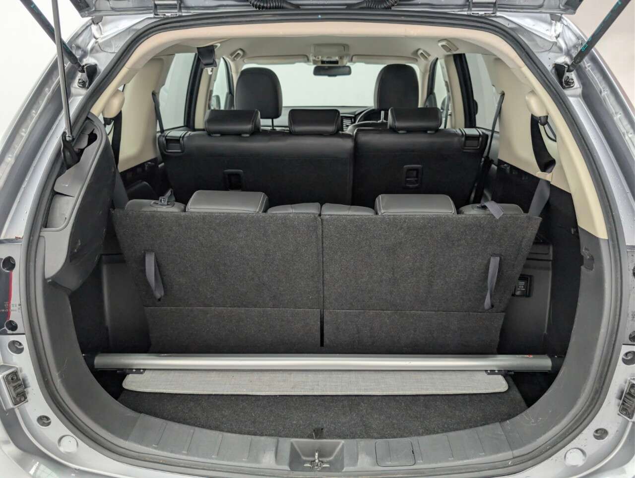 2019 MITSUBISHI OUTLANDER 2019 MITSUBISHI OUTLANDER