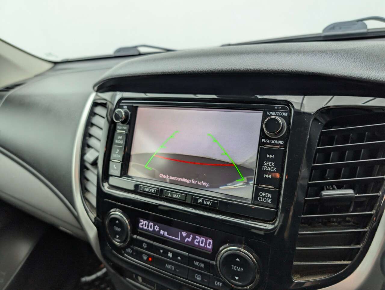 2017 MITSUBISHI L200 2017 MITSUBISHI L200