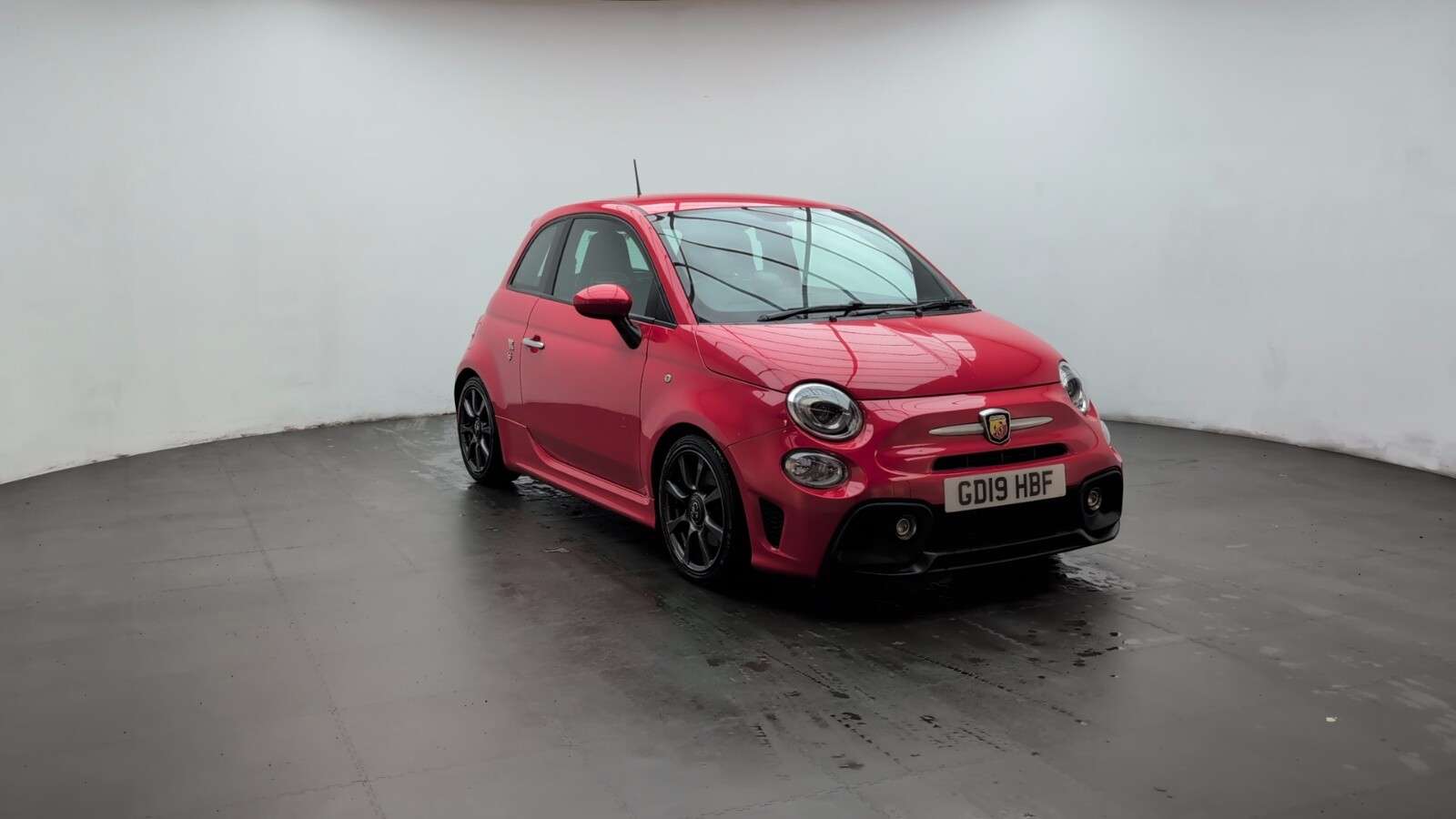 2019 ABARTH 595 2019 ABARTH 595