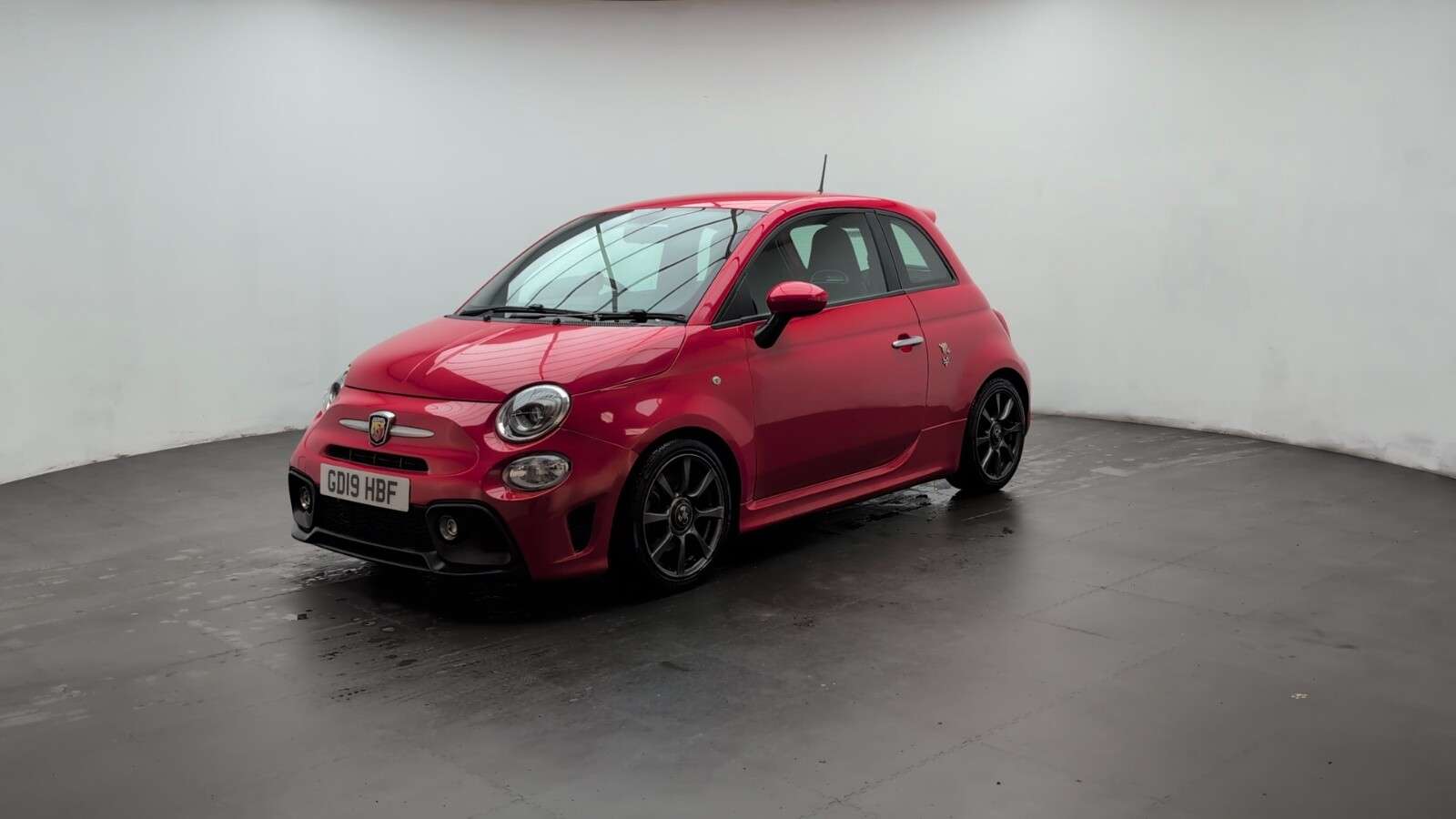 2019 ABARTH 595 2019 ABARTH 595