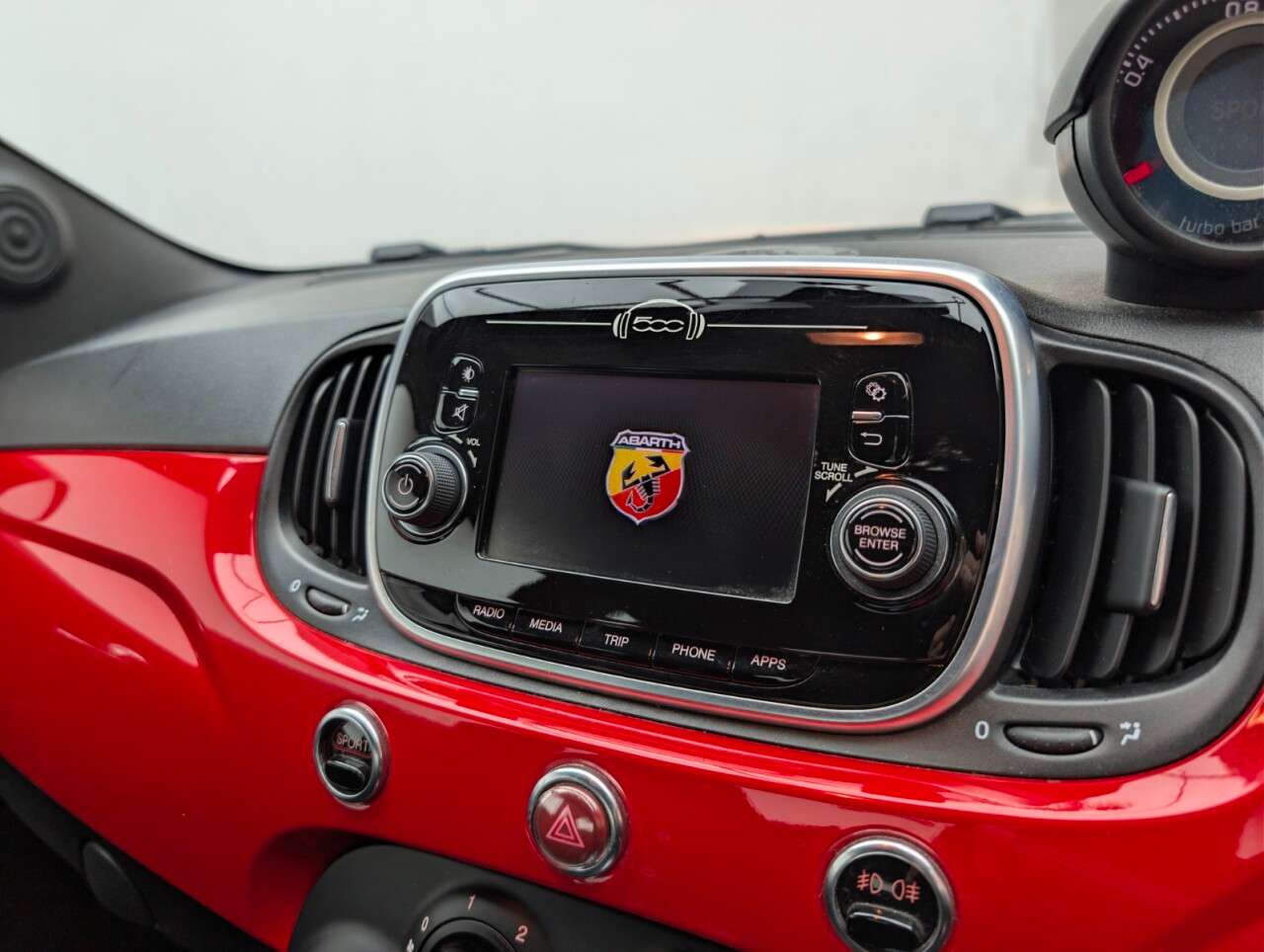 2019 ABARTH 595 2019 ABARTH 595