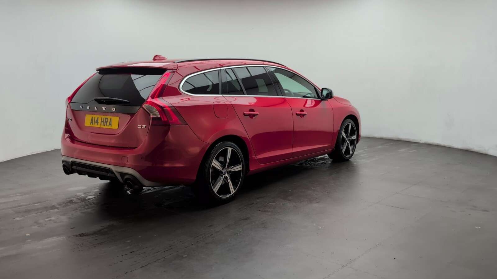 2017 VOLVO V60 2017 VOLVO V60
