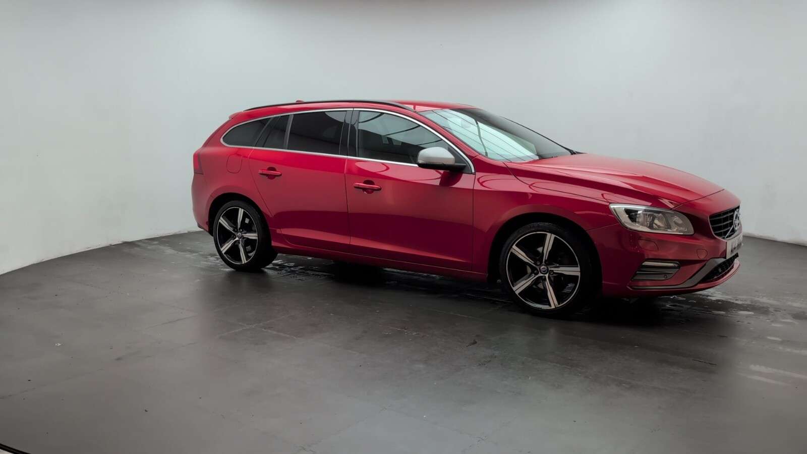 2017 VOLVO V60 2017 VOLVO V60