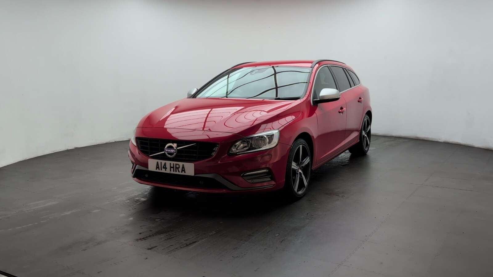 2017 VOLVO V60 2017 VOLVO V60