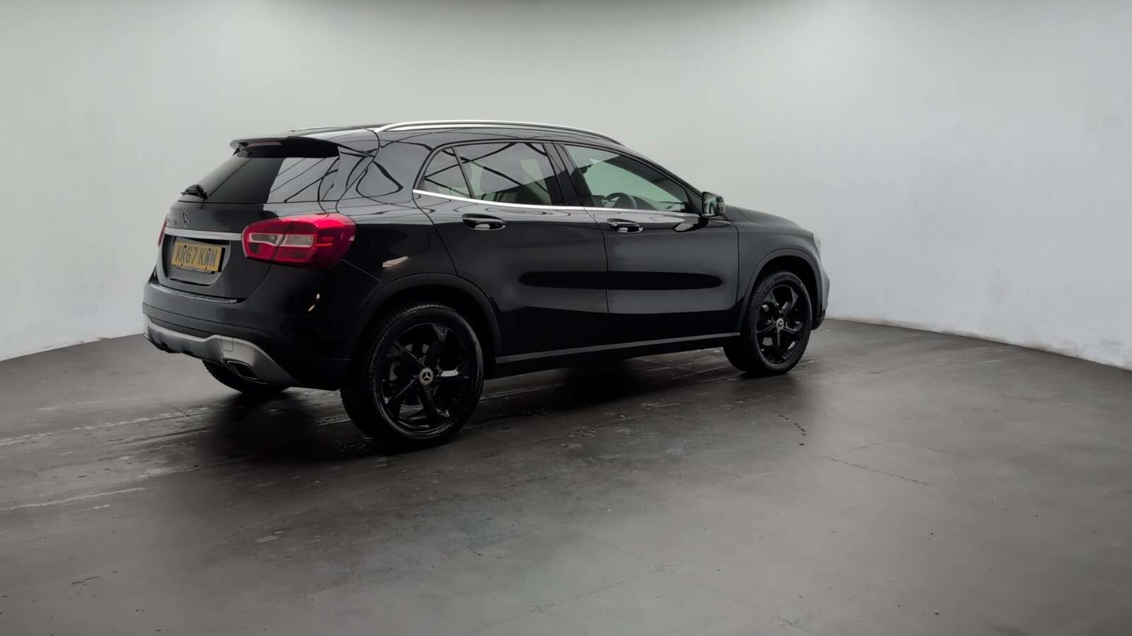 2017 MERCEDES-BENZ 180 2017 MERCEDES-BENZ 180