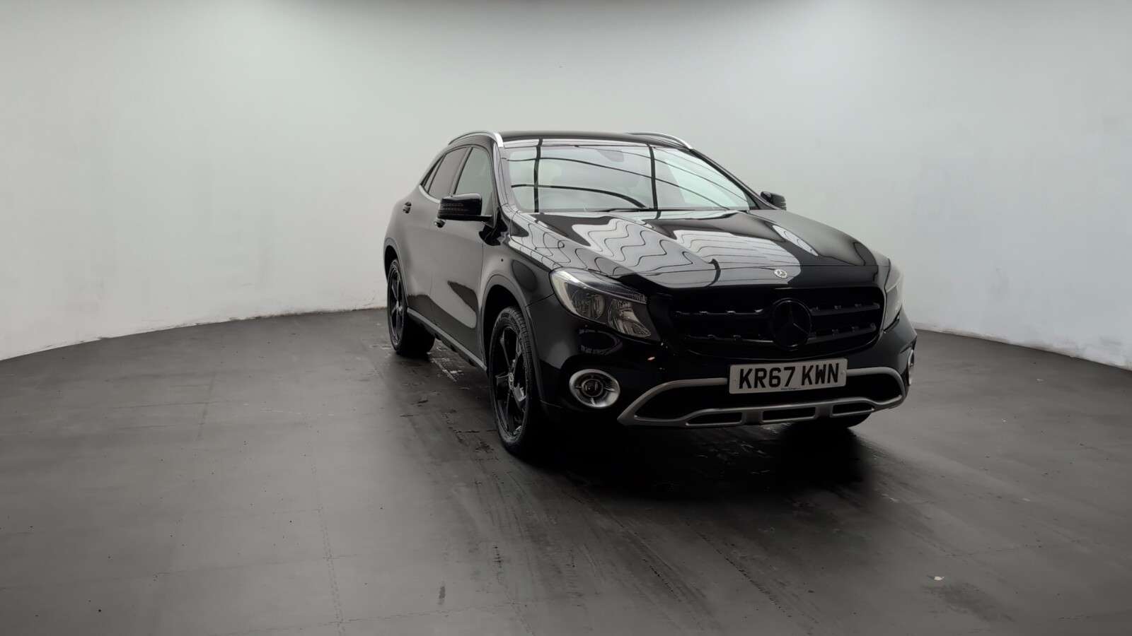 2017 MERCEDES-BENZ 180 2017 MERCEDES-BENZ 180