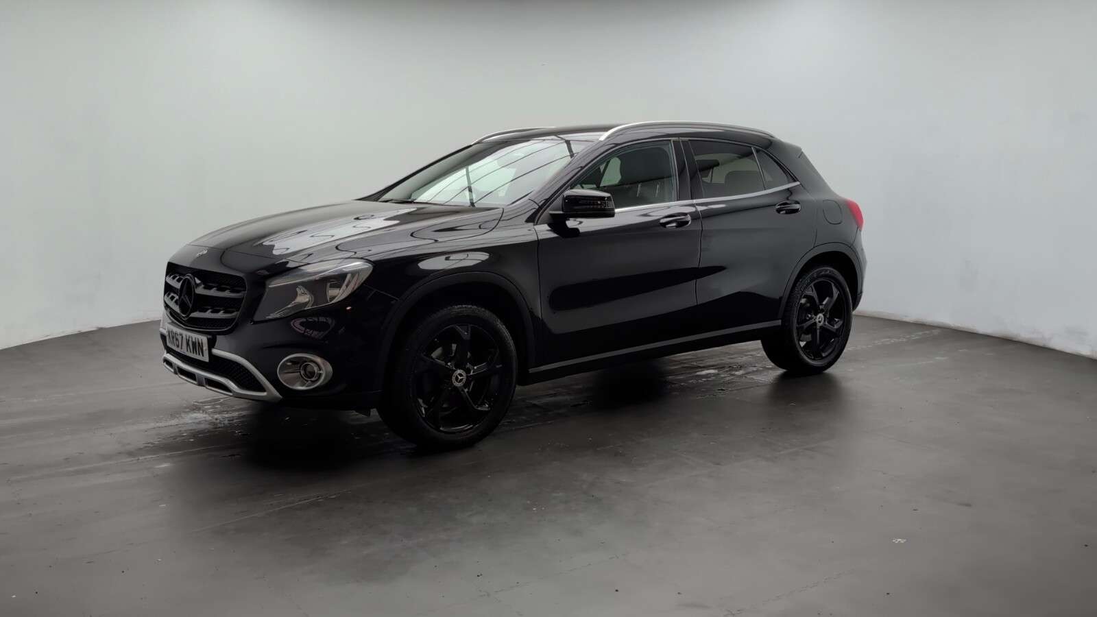 2017 MERCEDES-BENZ 180 2017 MERCEDES-BENZ 180