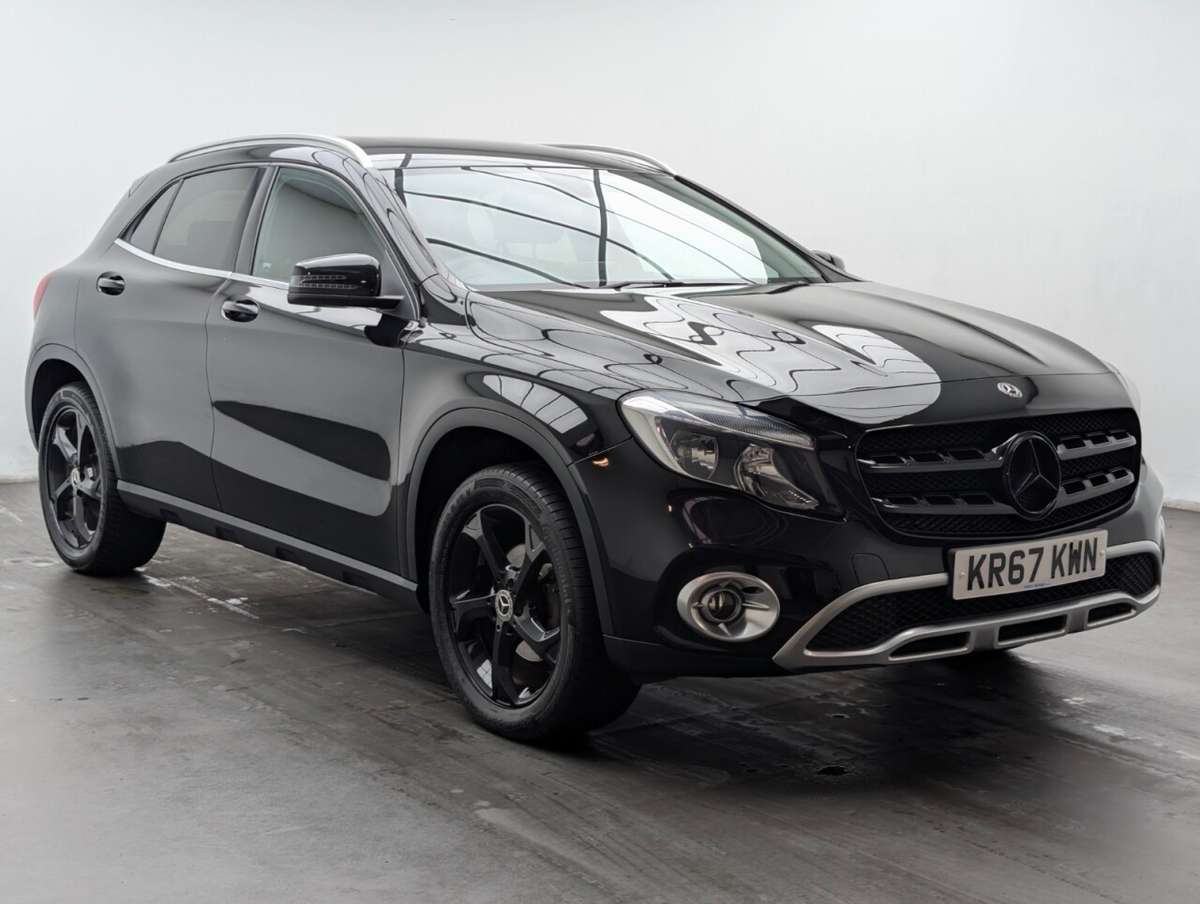 Check out this Mercedes-benz 180 2017 Diesel Automatic