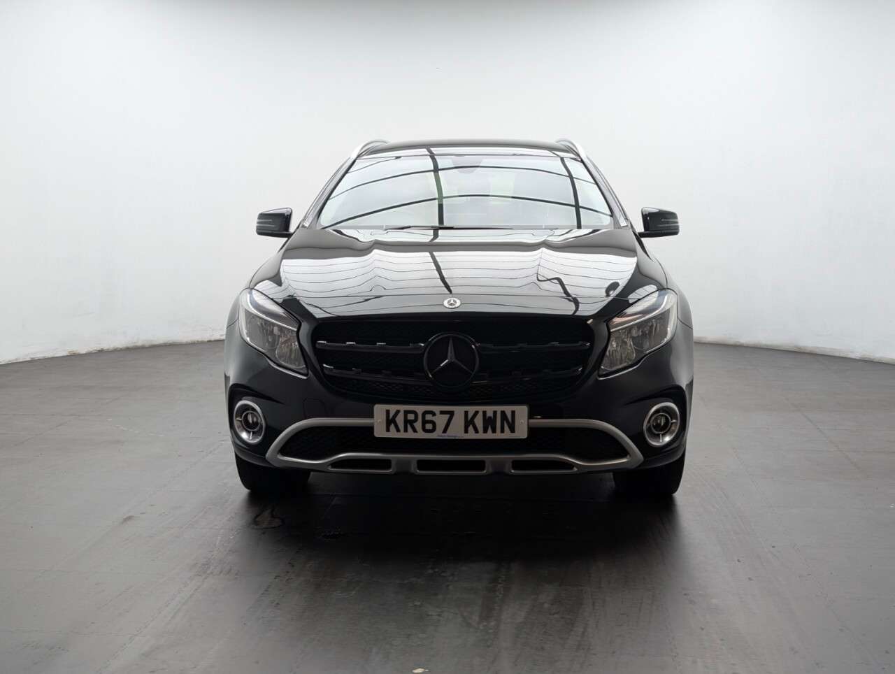 2017 MERCEDES-BENZ 180 2017 MERCEDES-BENZ 180