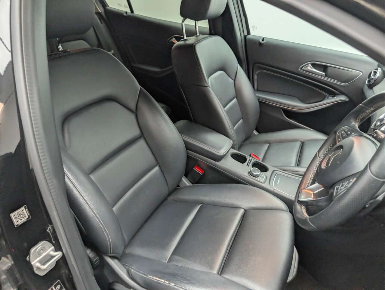 2017 MERCEDES-BENZ 180 2017 MERCEDES-BENZ 180