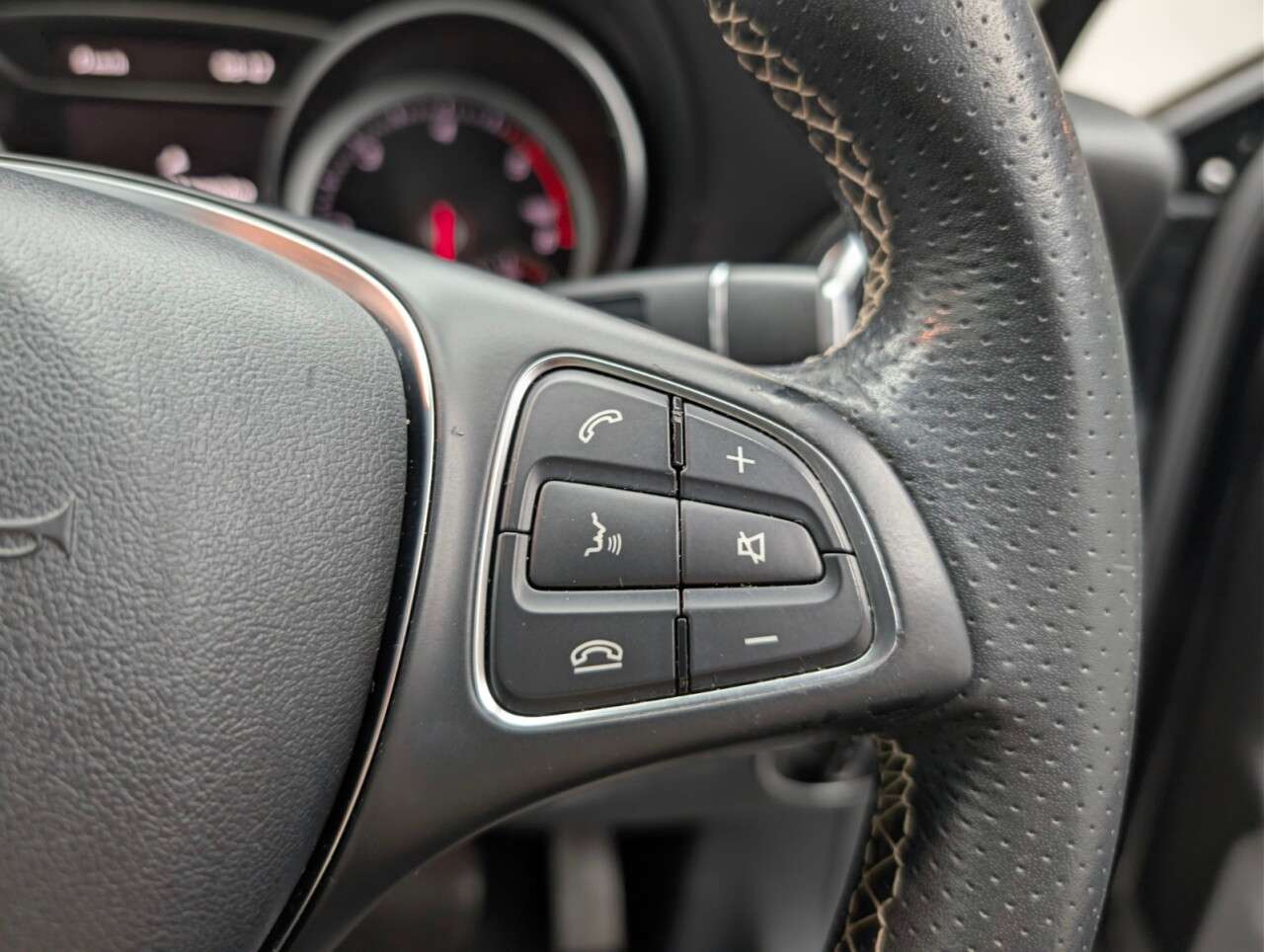 2017 MERCEDES-BENZ 180 2017 MERCEDES-BENZ 180