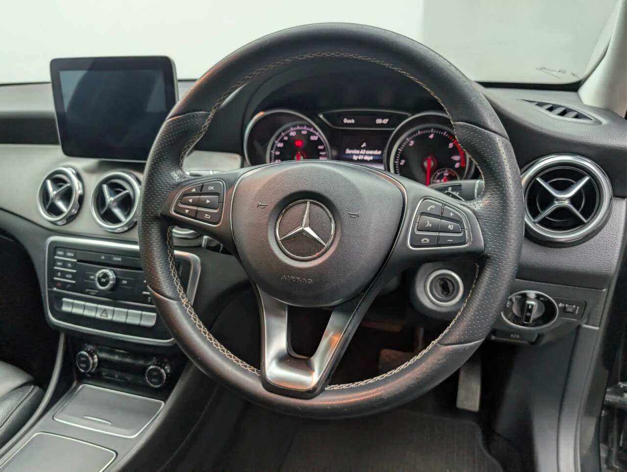 2017 MERCEDES-BENZ 180 2017 MERCEDES-BENZ 180