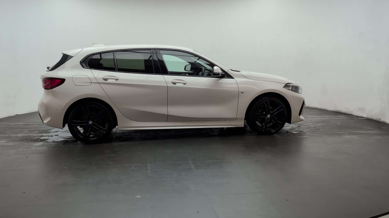 2020 BMW 1 SERIES 2020 BMW 1 SERIES