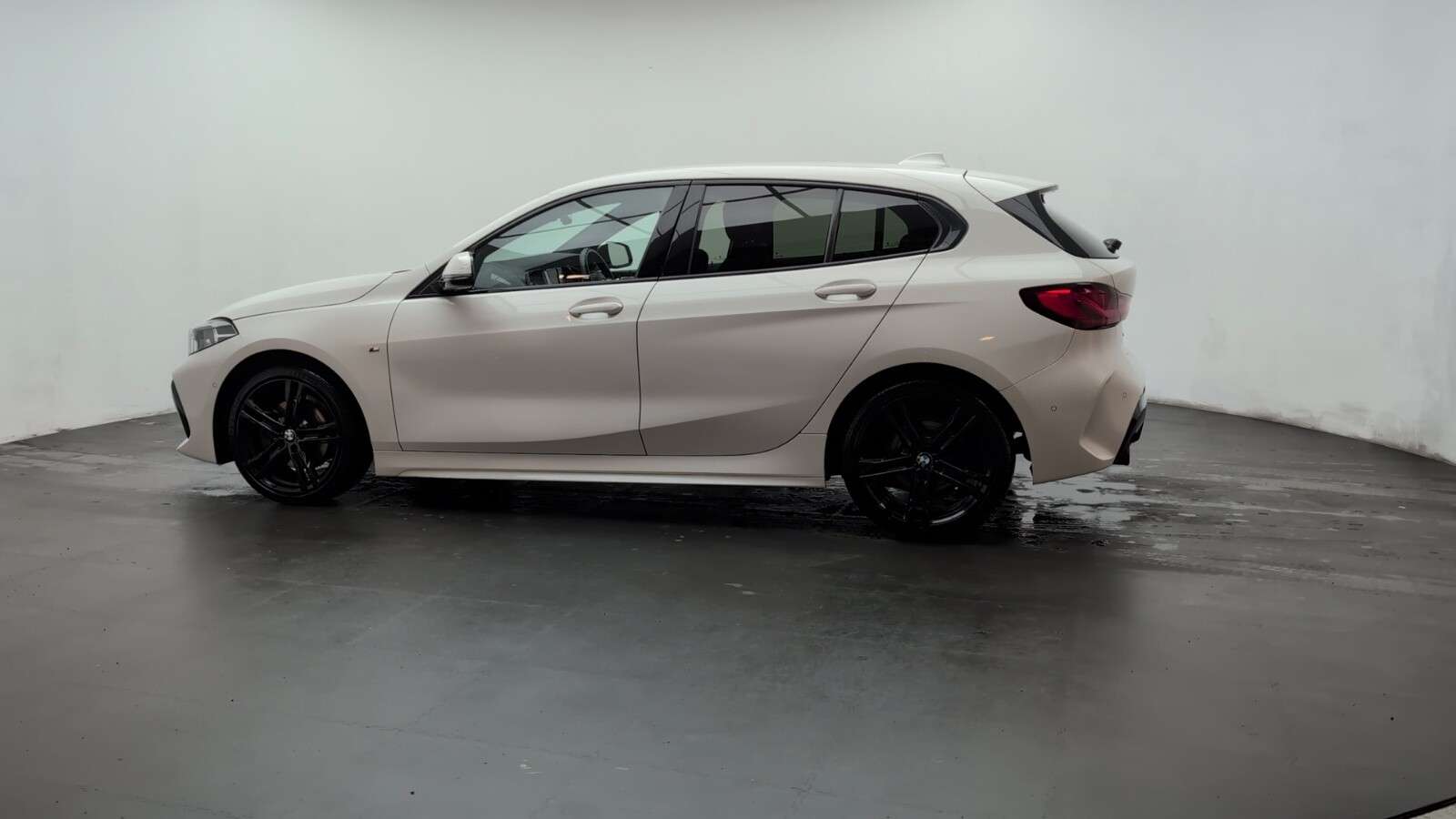 2020 BMW 1 SERIES 2020 BMW 1 SERIES