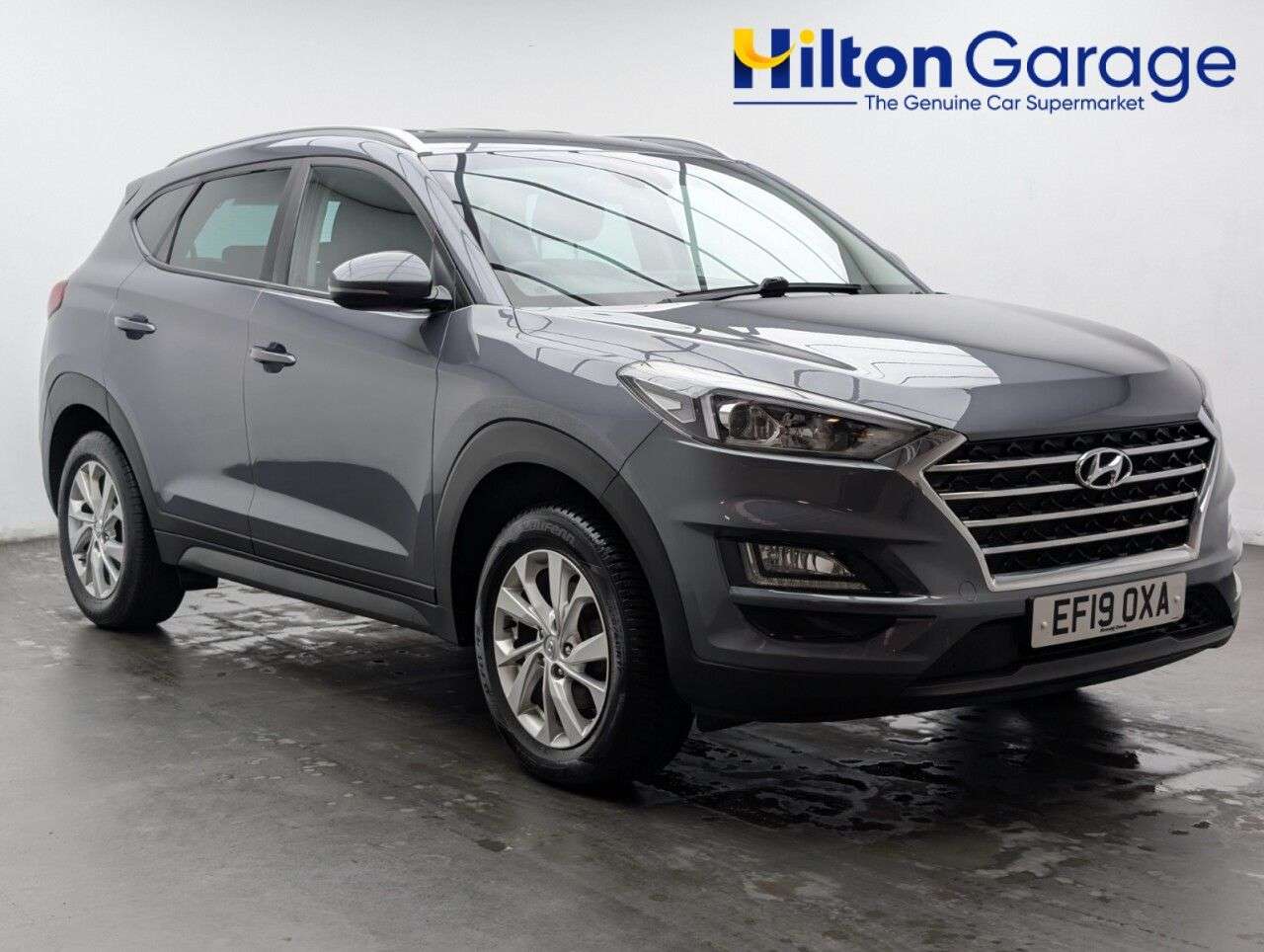 A 2019 HYUNDAI TUCSON 1.6 GDi SE Nav SUV 5dr Petrol Manual Euro 6 (s/s) (132 ps) LANE KEEP ASSIST A 2019 HYUNDAI TUCSON 1.6 GDi SE Nav SUV 5dr Petrol Manual Euro 6 (s/s) (132 ps) LANE KEEP ASSIST