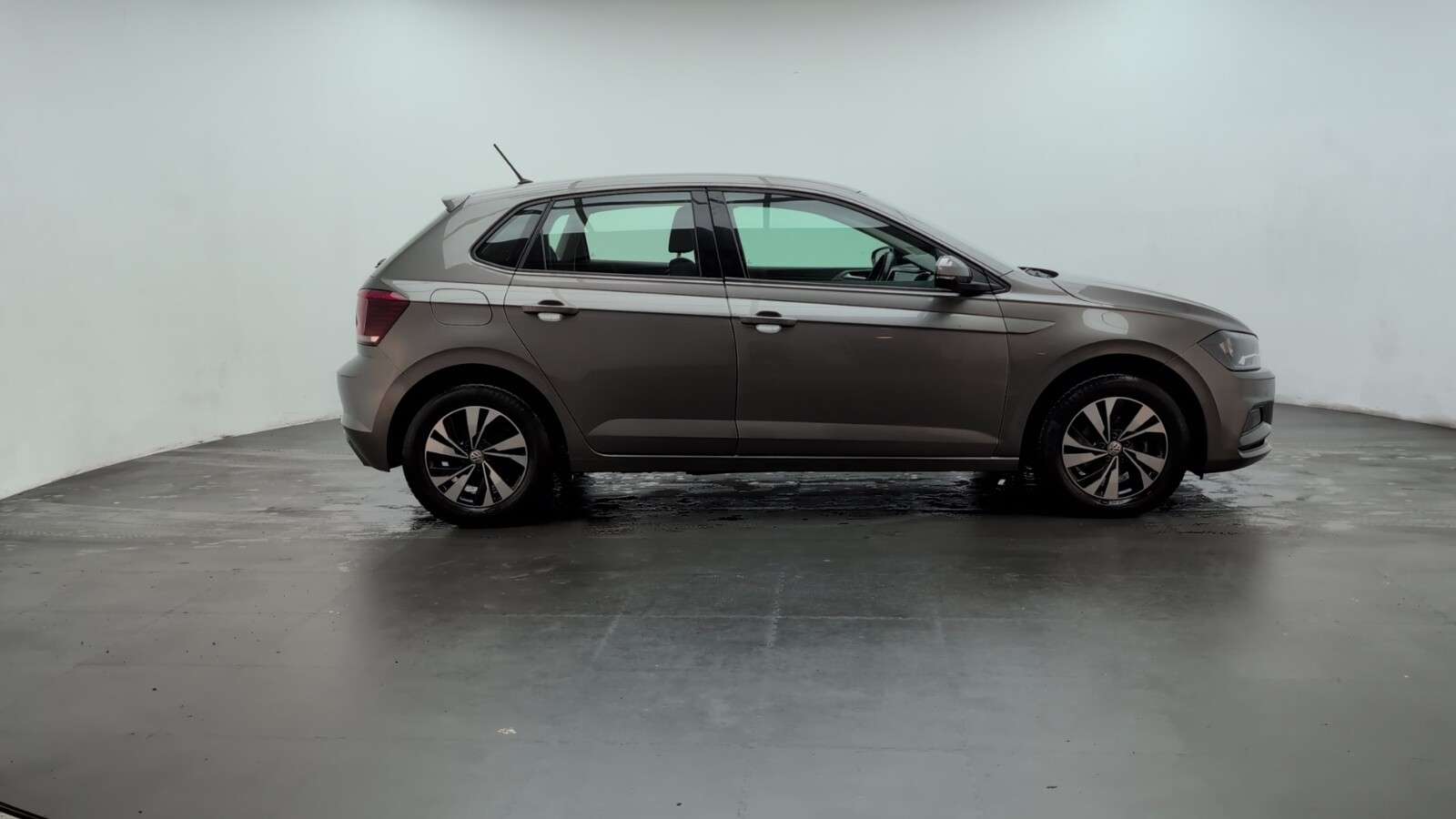2019 VOLKSWAGEN POLO 2019 VOLKSWAGEN POLO