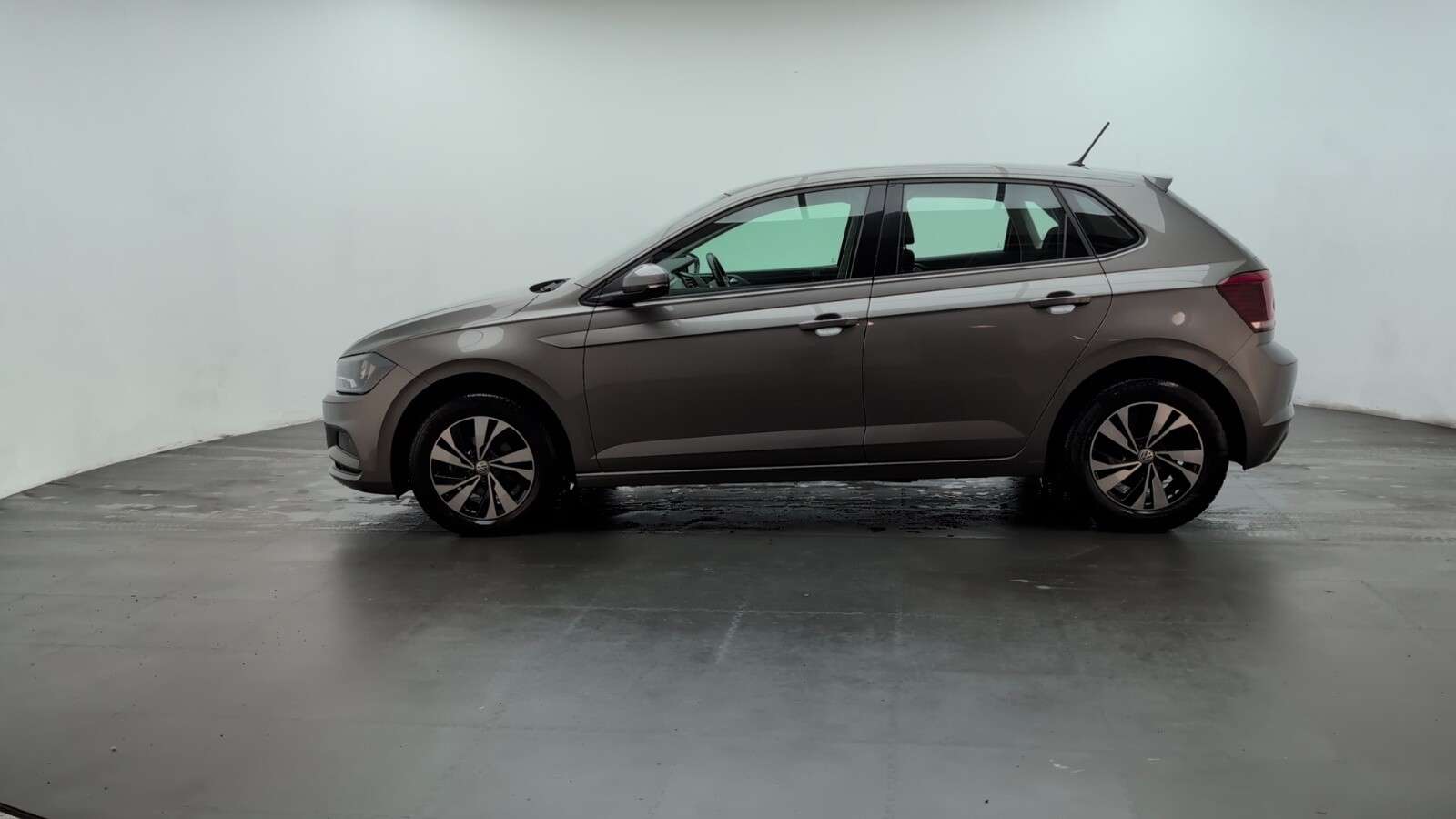 2019 VOLKSWAGEN POLO 2019 VOLKSWAGEN POLO