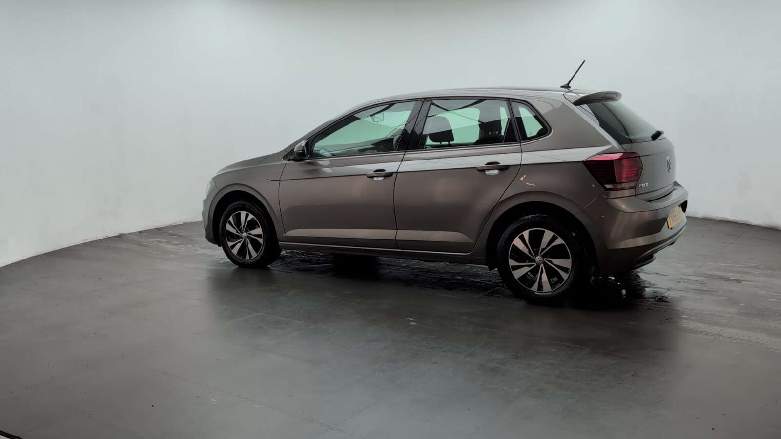 2019 VOLKSWAGEN POLO 2019 VOLKSWAGEN POLO