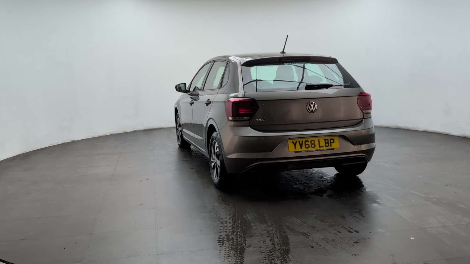 2019 VOLKSWAGEN POLO 2019 VOLKSWAGEN POLO