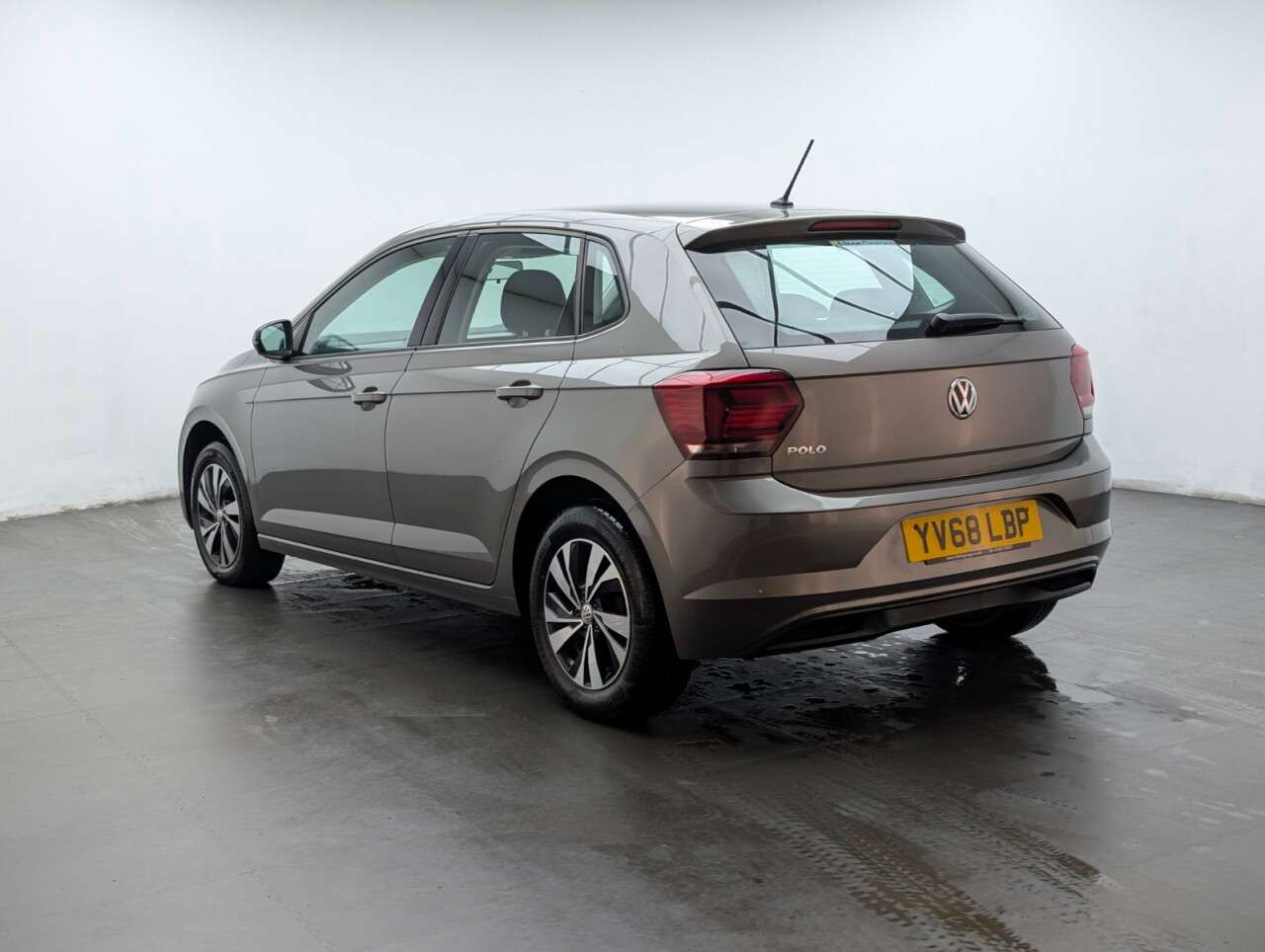 2019 VOLKSWAGEN POLO 2019 VOLKSWAGEN POLO