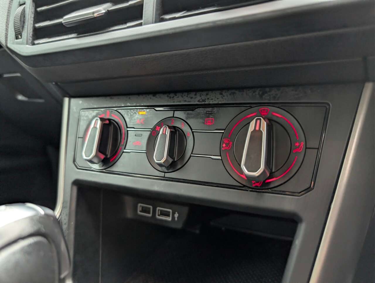 2019 VOLKSWAGEN POLO 2019 VOLKSWAGEN POLO