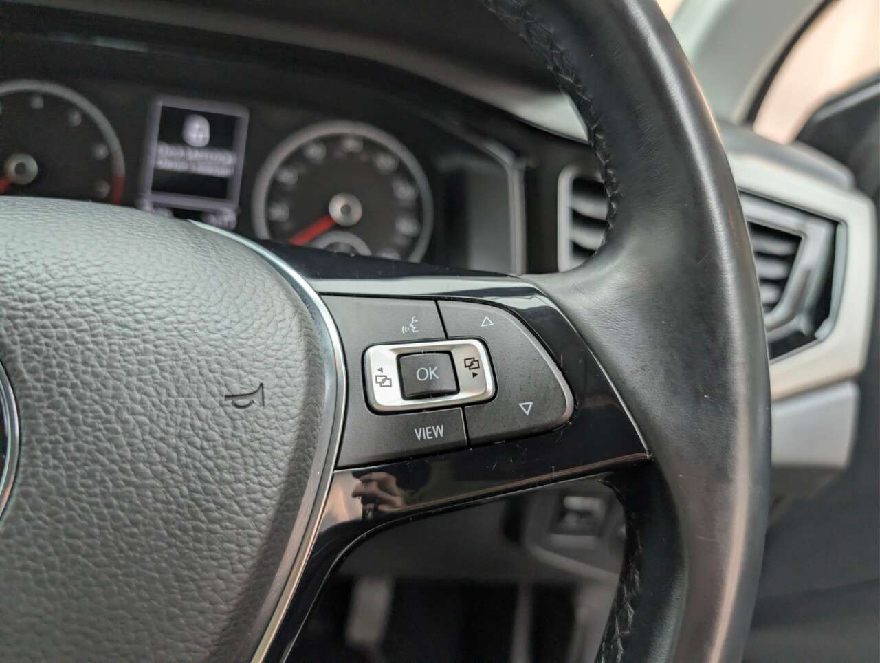 2019 VOLKSWAGEN POLO 2019 VOLKSWAGEN POLO