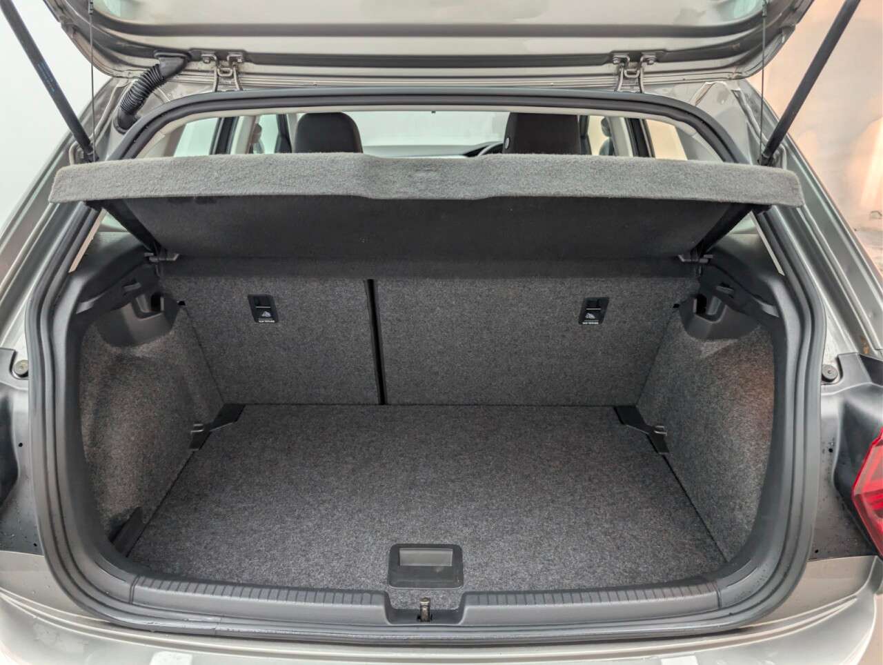 2019 VOLKSWAGEN POLO 2019 VOLKSWAGEN POLO