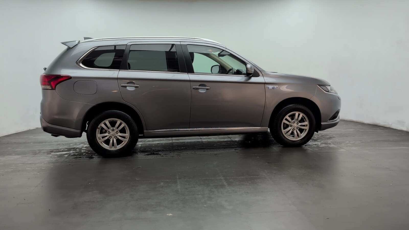 2021 MITSUBISHI OUTLANDER 2021 MITSUBISHI OUTLANDER
