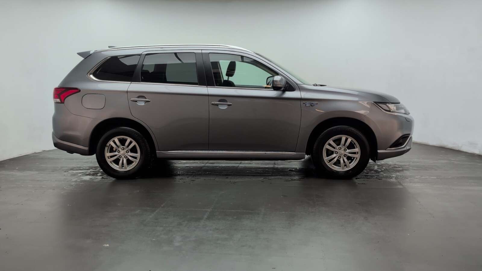 2021 MITSUBISHI OUTLANDER 2021 MITSUBISHI OUTLANDER