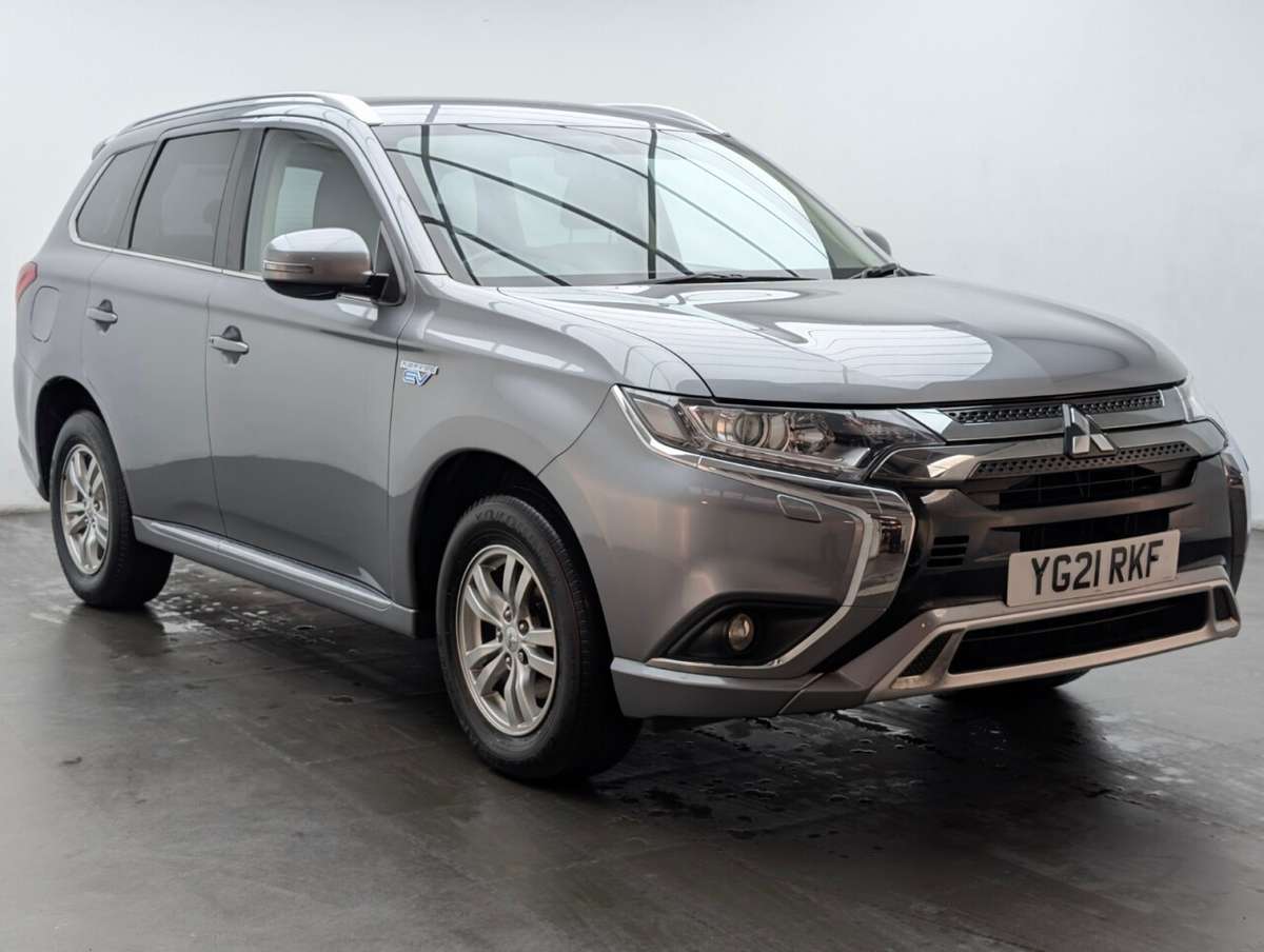 Check out this Mitsubishi Outlander 2021 Hybrid Electric Automatic