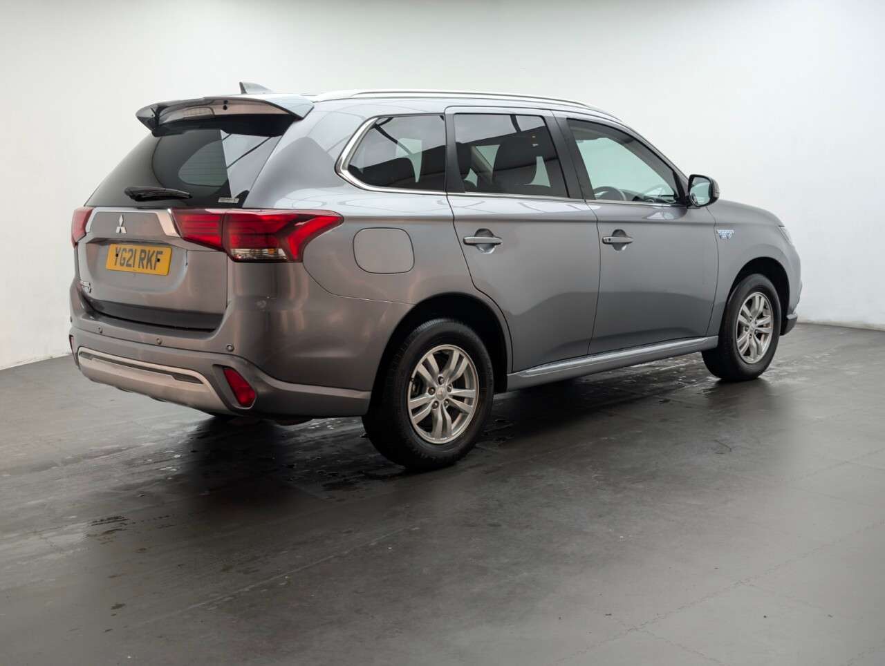 2021 MITSUBISHI OUTLANDER 2021 MITSUBISHI OUTLANDER