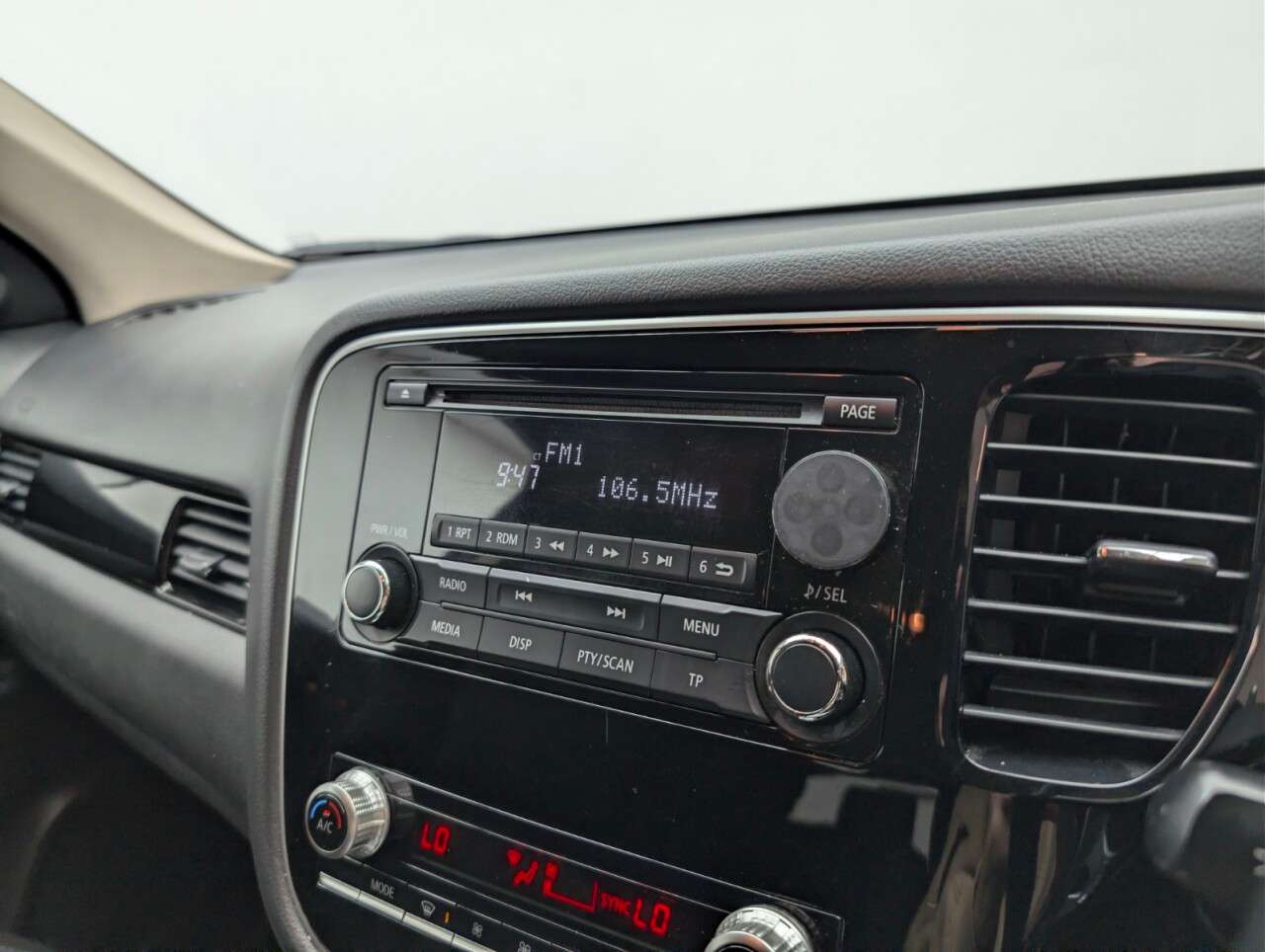 2021 MITSUBISHI OUTLANDER 2021 MITSUBISHI OUTLANDER