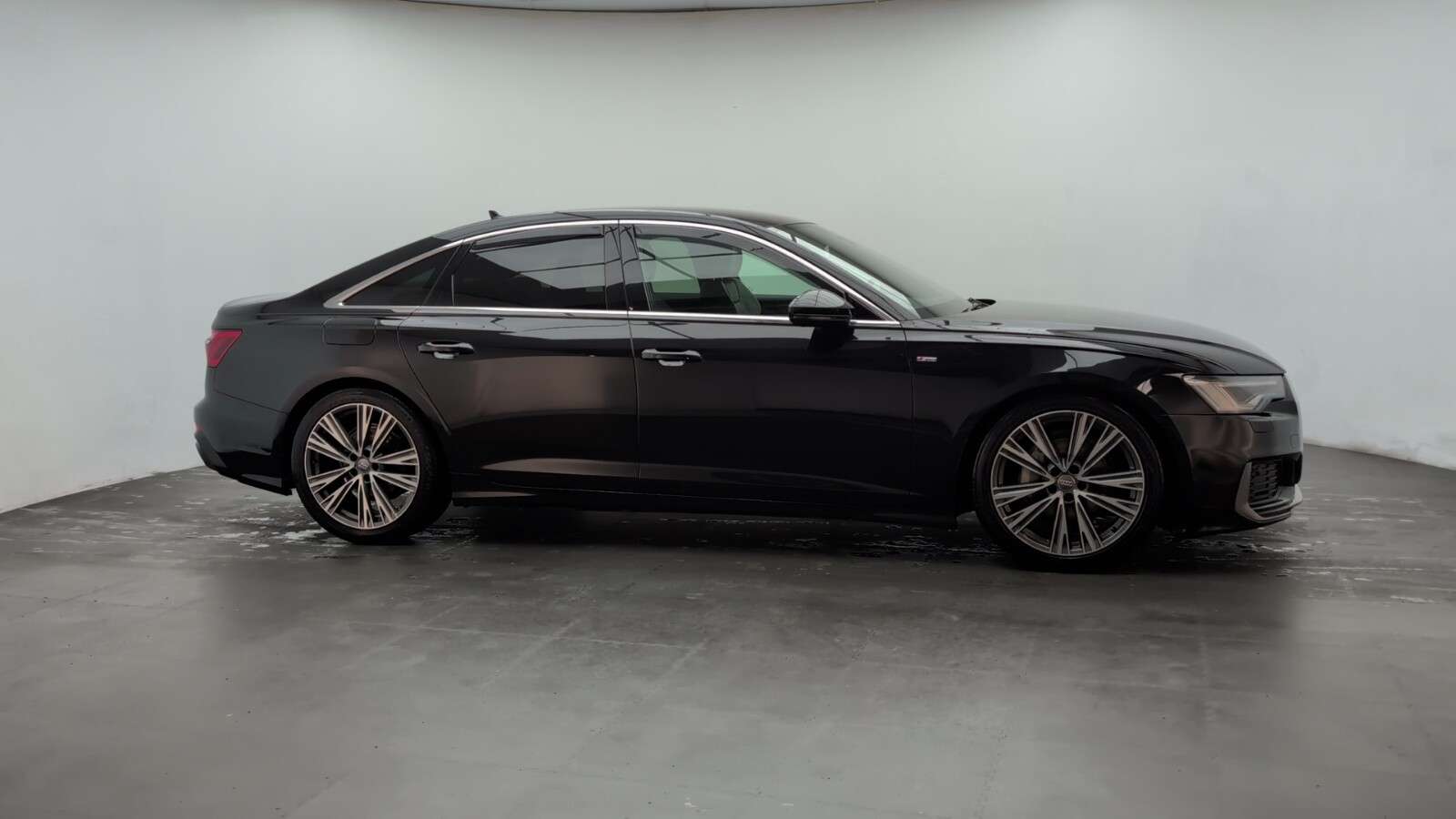 2019 AUDI A6 SALOON 2019 AUDI A6 SALOON