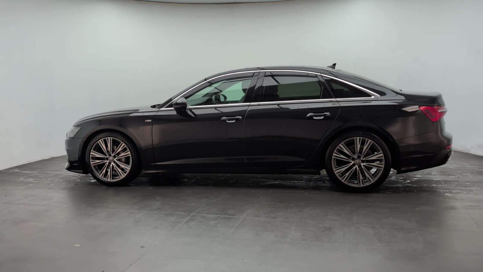 2019 AUDI A6 SALOON 2019 AUDI A6 SALOON