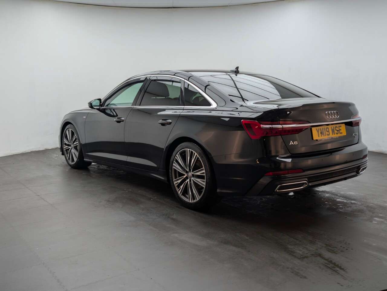 2019 AUDI A6 SALOON 2019 AUDI A6 SALOON