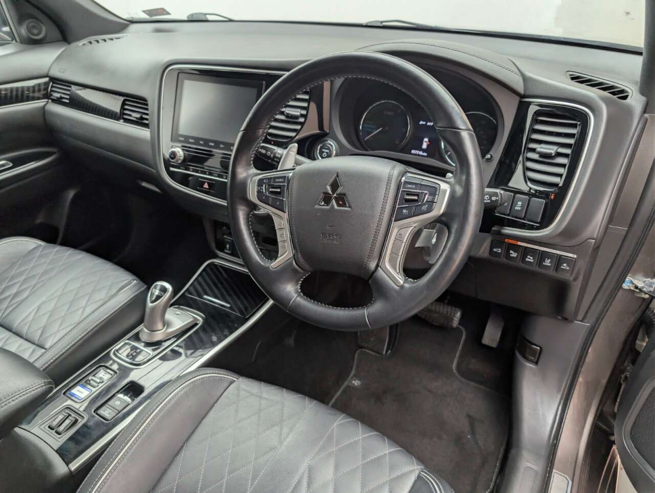 2020 MITSUBISHI OUTLANDER 2020 MITSUBISHI OUTLANDER