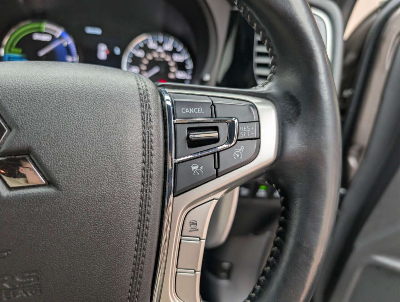 2020 MITSUBISHI OUTLANDER 2020 MITSUBISHI OUTLANDER