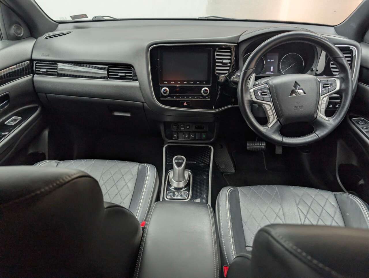 2020 MITSUBISHI OUTLANDER 2020 MITSUBISHI OUTLANDER