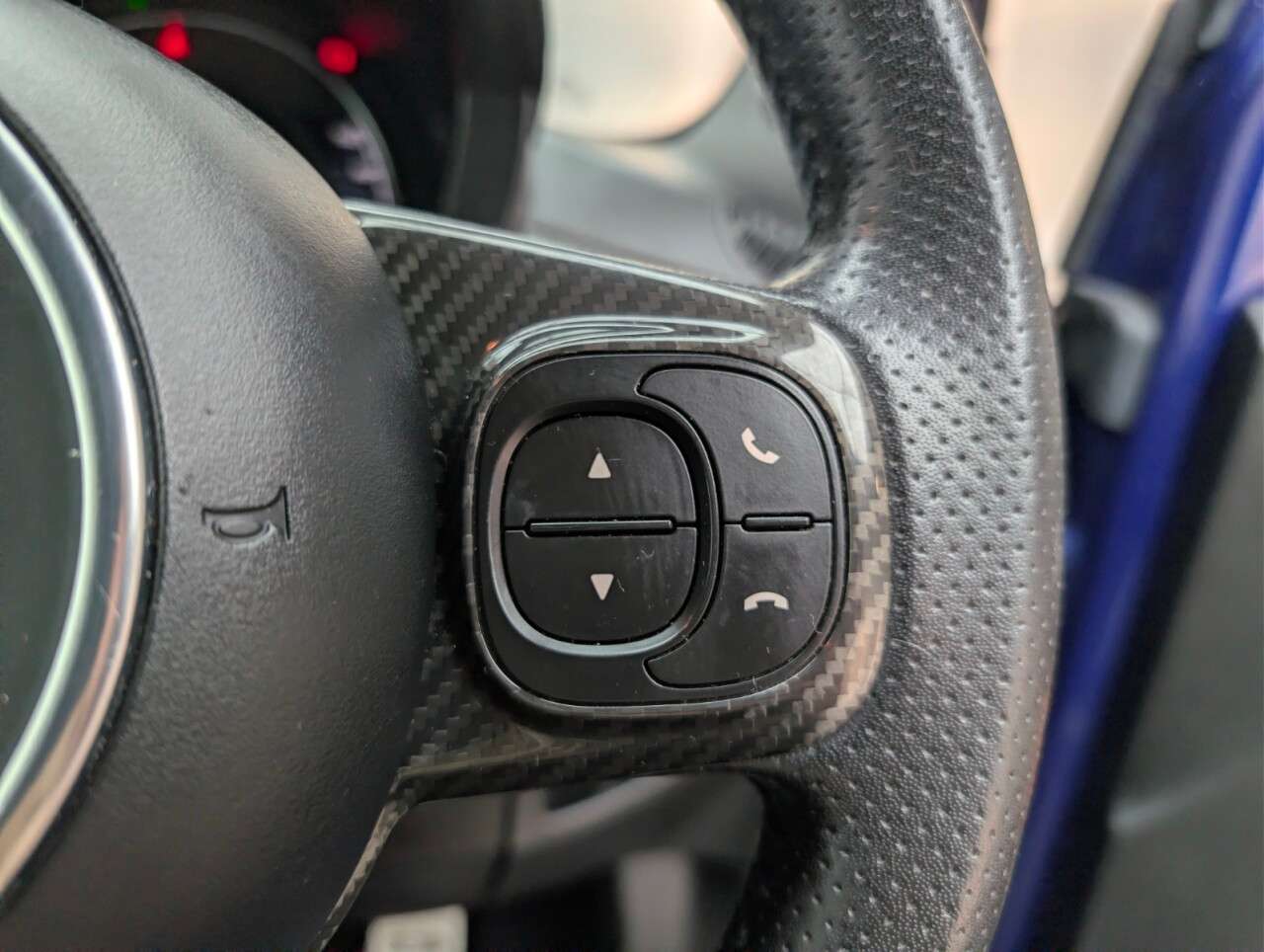 2018 ABARTH 595 2018 ABARTH 595