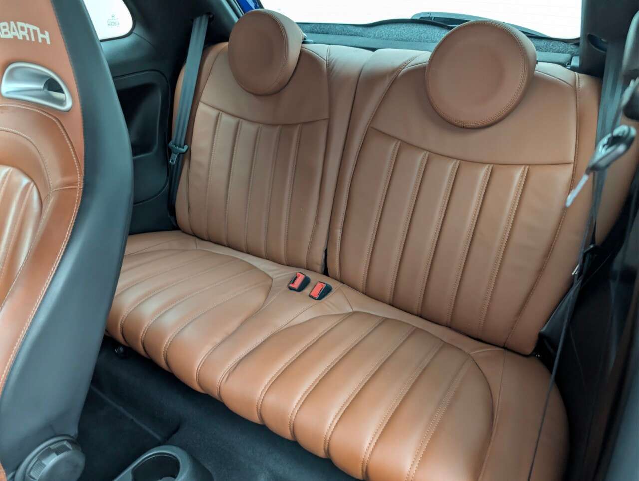 2018 ABARTH 595 2018 ABARTH 595